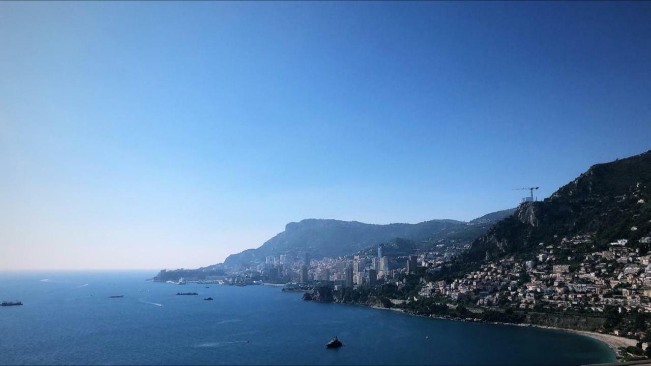 Le Case Del Sole Ventimiglia Bagian luar foto